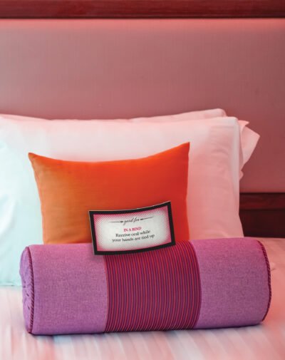 Comfortable,White,Pillows,,Yellow,Throw,Pillow,,Native,Thai-style,Red,Bolster