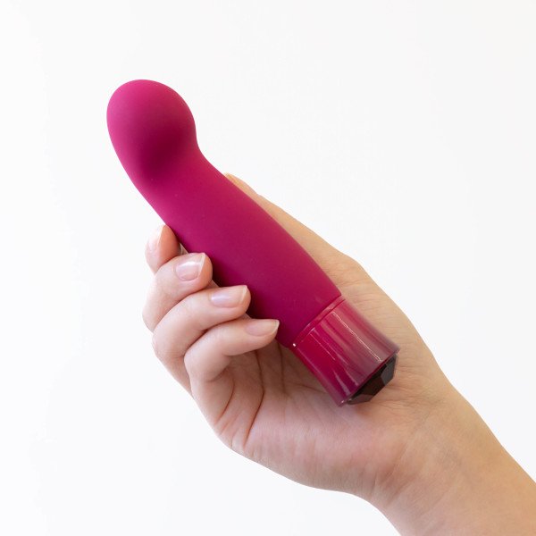 BN28300ohmygemclassyredvibrator9