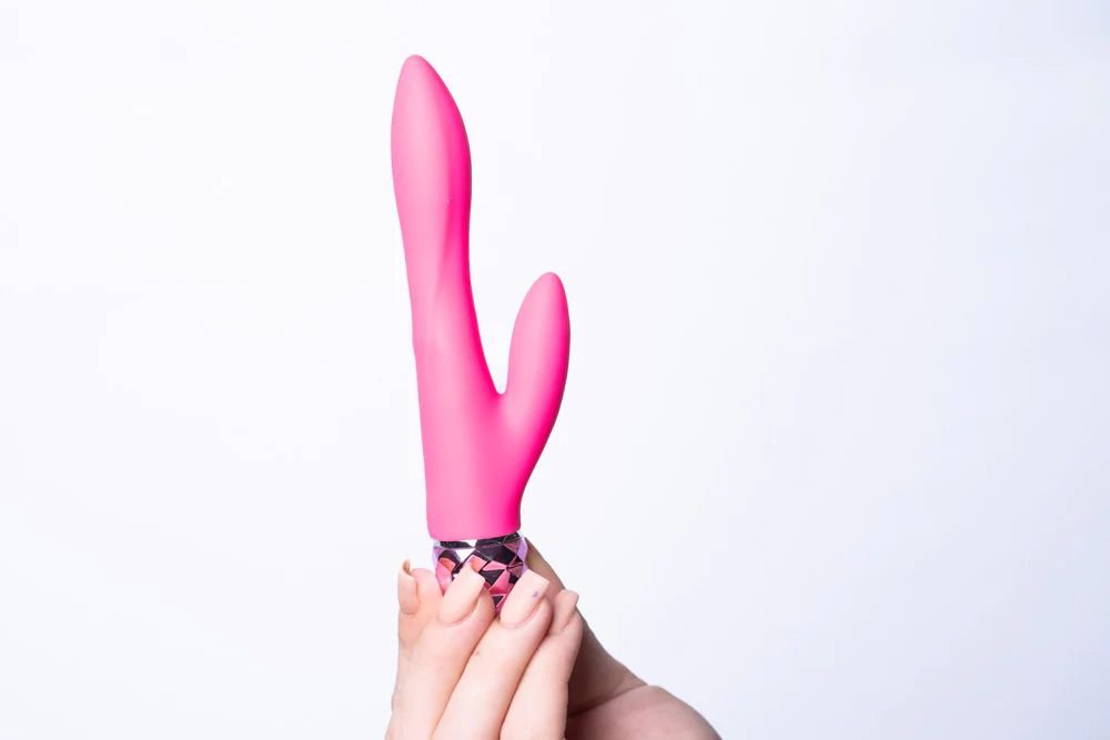 MT1606P1victoriadualvibratorhandpink2