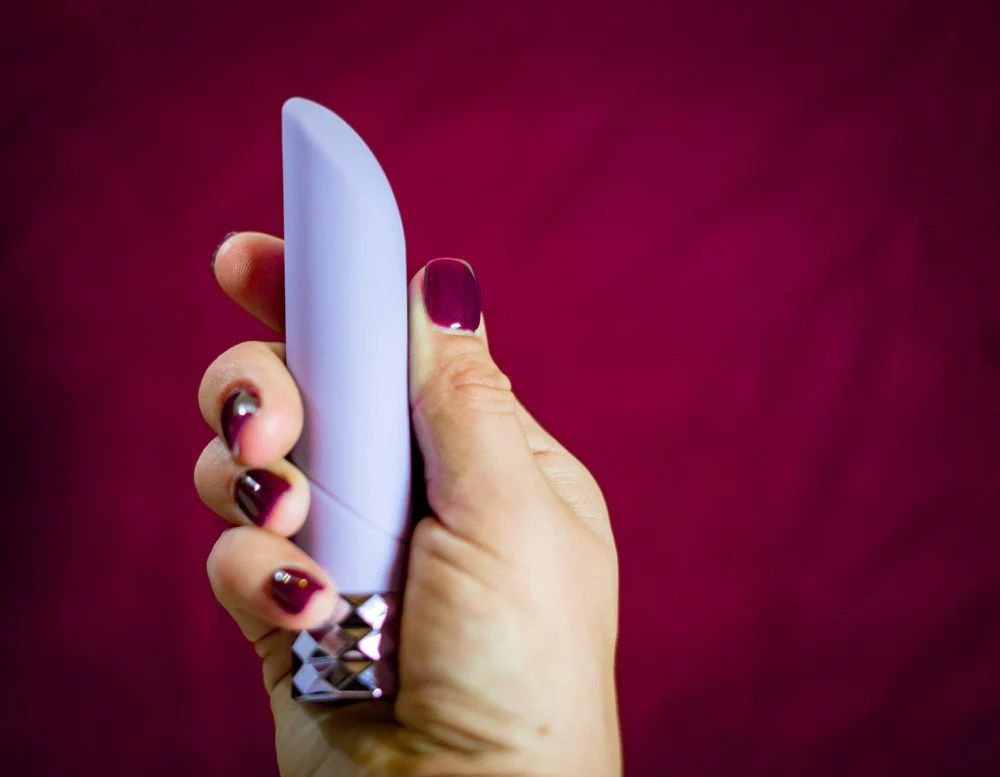 MT17005L3angelcrystalvibratorwhand4