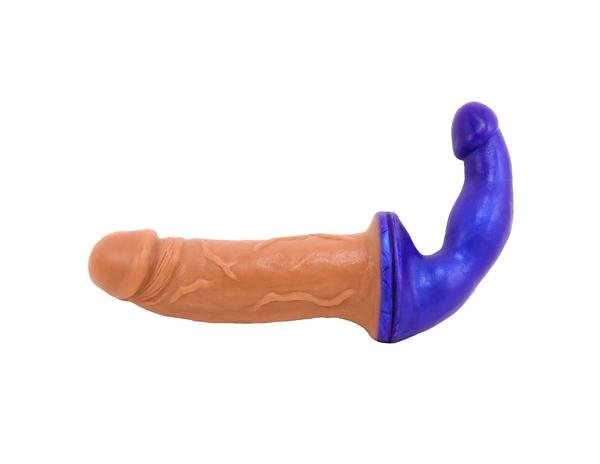 peacemakerdoubledildocarameltan